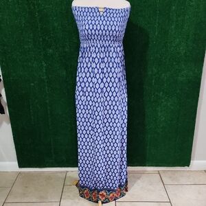 Chic Strapless Blue and White Patterned Dress